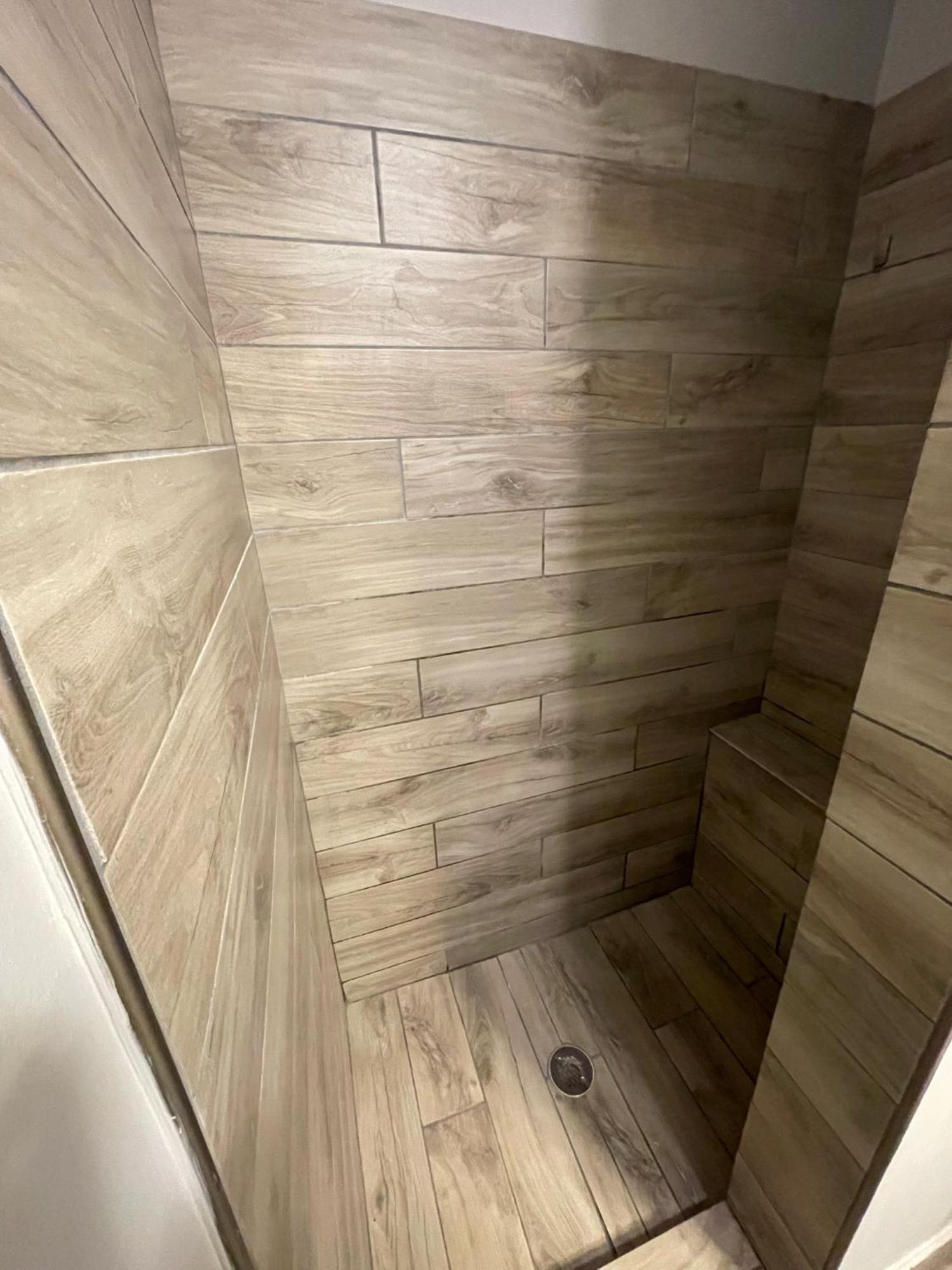 Quiet, Gated Oasis Near Downtown Lexington Apartment Ngoại thất bức ảnh